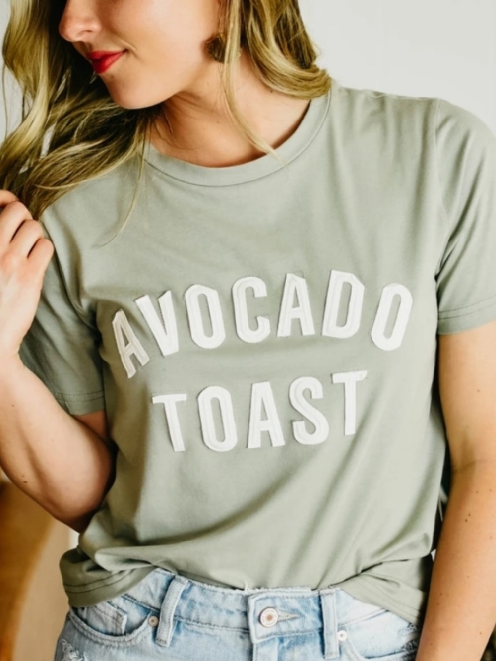 🟠NEW POLAGRAM “Avocado Toast” Short Sleeve Tee in Sage SMALL